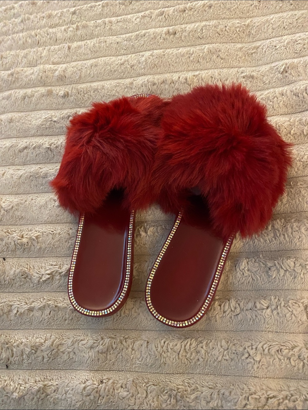 Cozy Fur Slide Sandals - Red - Picture 2 of 4